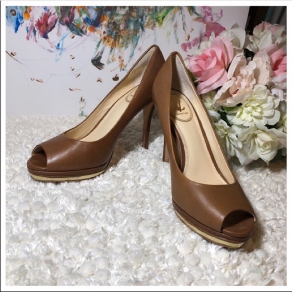 Vince Camuto Shoes - Vince Camuto signature Amour platform peep toe